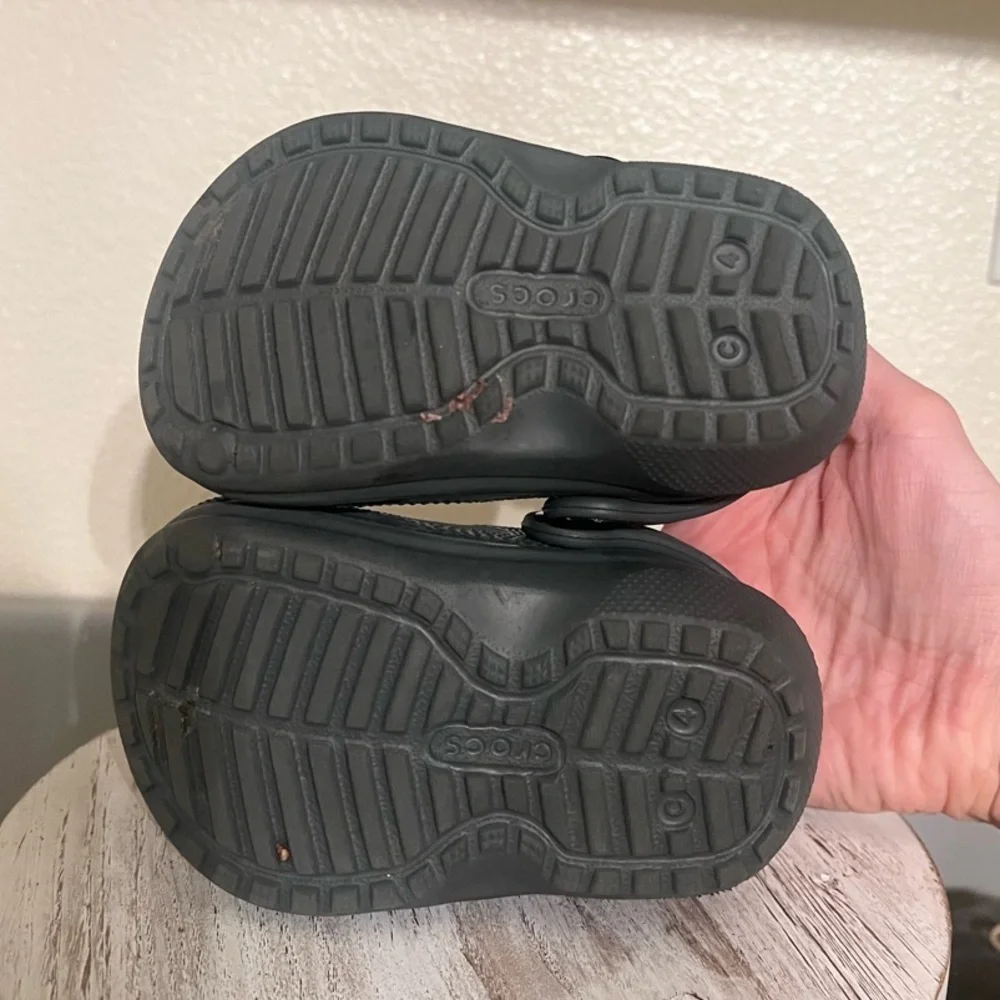 Crocs